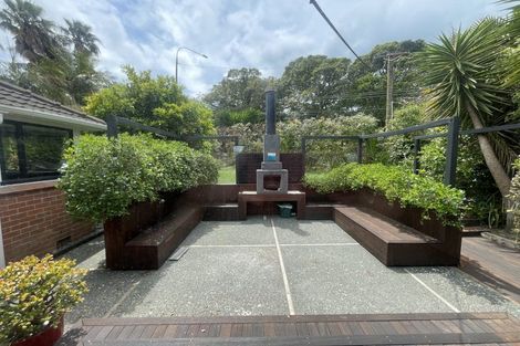 Photo of property in 261 Lake Road, Belmont, Auckland, 0622