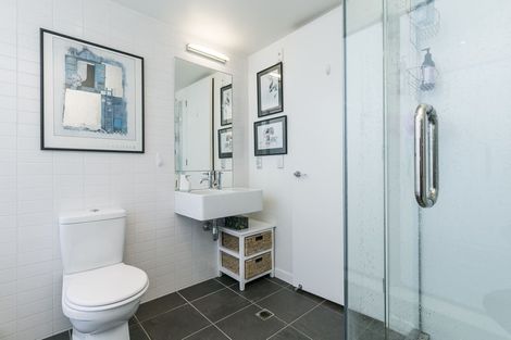 Photo of property in Portal Apartments, 8a/42 Cable Street, Te Aro, Wellington, 6011