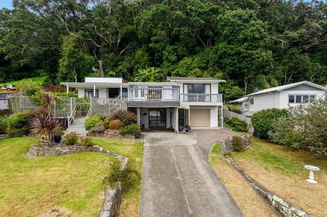 Photo of property in 150 Pohutukawa Avenue, Ohope, 3121