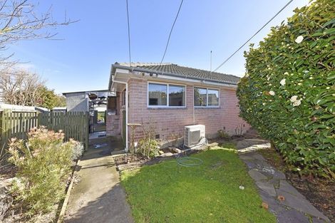 Photo of property in 6 Adrian Place, Shirley, Christchurch, 8061