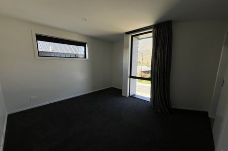 Photo of property in 4 Lauder Street, Lake Hayes, Queenstown, 9304