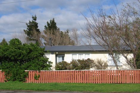 Photo of property in 86 Brandon Street, Featherston, 5710