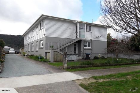 Photo of property in 11 Oak Street, Ebdentown, Upper Hutt, 5018