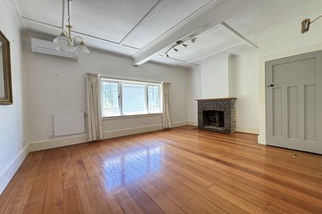 Photo of property in 22a Saint Mary Street, Thorndon, Wellington, 6011