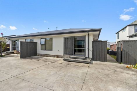 Photo of property in 2/24 Forth Street, Richmond, Christchurch, 8013