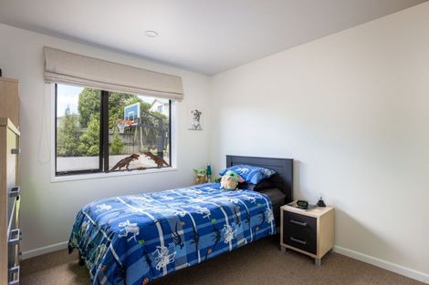 Photo of property in 5-7 Adam Lile Drive, Highlands Park, New Plymouth, 4312