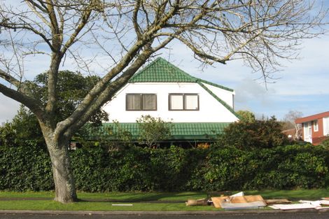 Photo of property in 1/50 Ray Small Drive, Pahurehure, Papakura, 2113