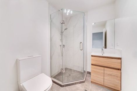 Photo of property in 13c Edinburgh Avenue, Rosehill, Papakura, 2113