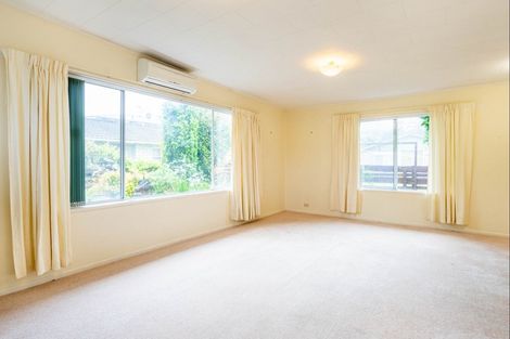 Photo of property in 33 Tui Road, Raumati Beach, Paraparaumu, 5032