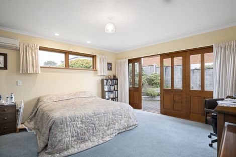 Photo of property in 146 Highgate, Roslyn, Dunedin, 9010