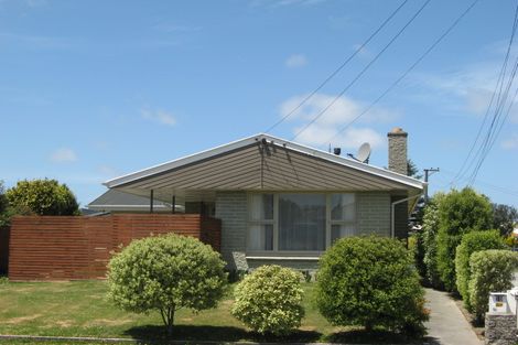 Photo of property in 10 Fenhall Street, Russley, Christchurch, 8042