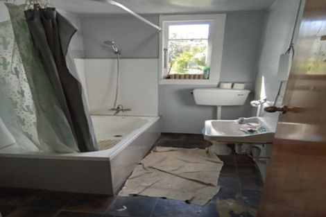 Photo of property in 31 Brougham Street, Westport, 7825