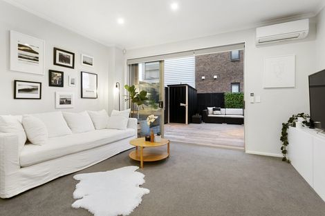 Photo of property in 22 Rangihina Road, Hobsonville, Auckland, 0616