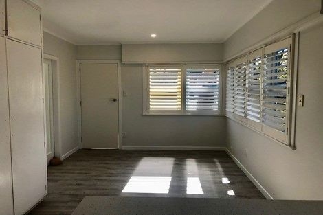 Photo of property in 1/51 Riverlea Avenue, Pakuranga, Auckland, 2010