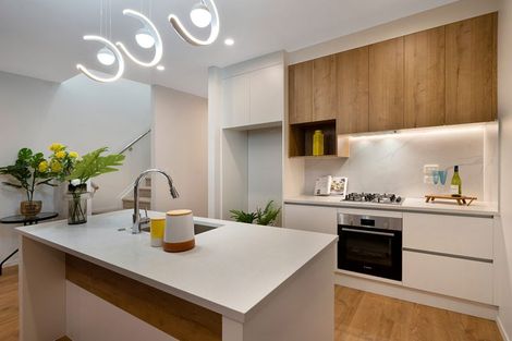 Photo of property in 33 Biokovo Street, Massey, 0614