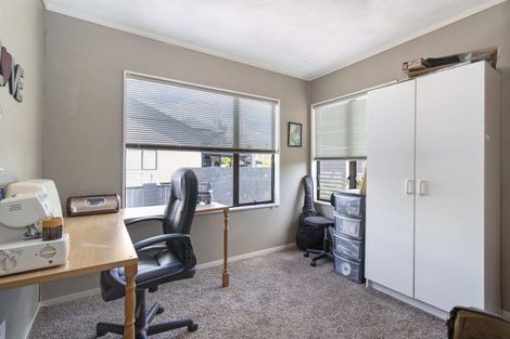 Photo of property in 16 Grace Avenue, Te Aroha, 3320