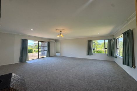 Photo of property in 328 Tourist Road, Clevedon, Papakura, 2585