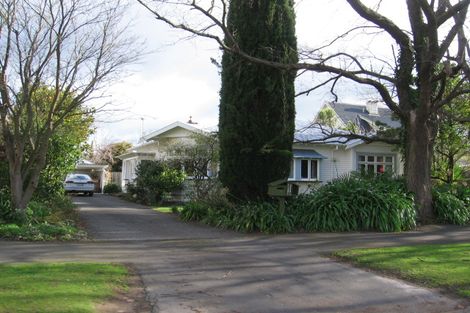 Photo of property in 28 Langston Avenue, Palmerston North, 4414