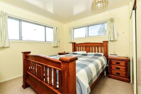 Photo of property in 35 Glen Lynne Avenue, Queenwood, Hamilton, 3210