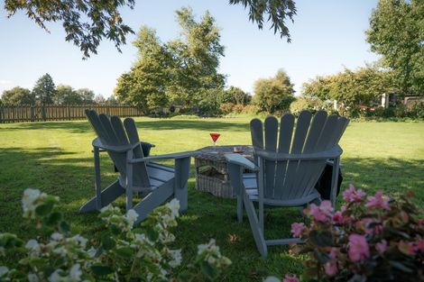 Photo of property in 16 Cowley Drive, Leamington, Cambridge, 3432