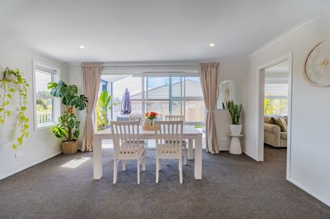 Photo of property in 27 Te Otinga Place, Pyes Pa, Tauranga, 3112