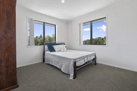 Photo of property in 54 Fairfax Crescent, Pyes Pa, Tauranga, 3112