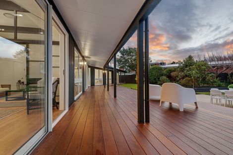 Photo of property in 22 Tuirau Place, Ilam, Christchurch, 8041