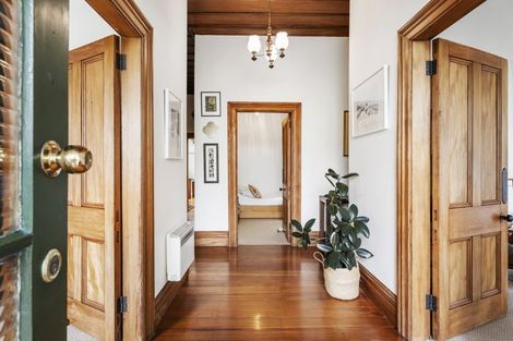 Photo of property in 58 Totara Road, Miramar, Wellington, 6022