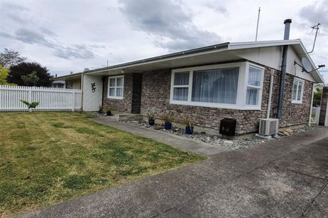 Photo of property in 817 Lawrence Street, Akina, Hastings, 4122