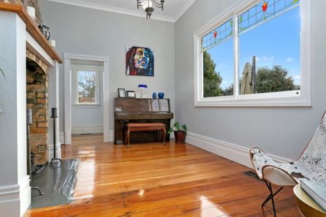 Photo of property in 20 Queen Street, Cambridge, 3434