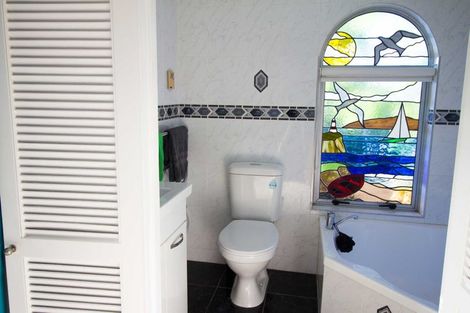 Photo of property in 36 Duncansby Road, Stanmore Bay, Whangaparaoa, 0932