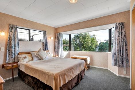 Photo of property in 1/17 Roy Terrace, Moturoa, New Plymouth, 4310