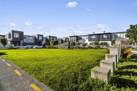 Photo of property in 4 Tahuhu Road, Mount Wellington, Auckland, 1062