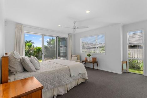 Photo of property in 377 One Tree Point Road, One Tree Point, 0118