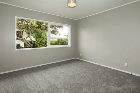 Photo of property in 1/134 Calliope Road, Stanley Point, Auckland, 0624