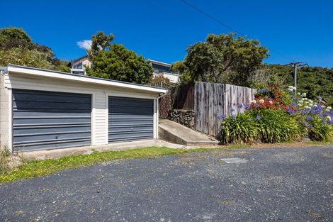 Photo of property in 1 King George Street, Broad Bay, Dunedin, 9014
