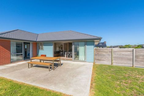 Photo of property in 79 Kotuku Drive, Paraparaumu Beach, Paraparaumu, 5032