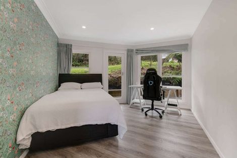 Photo of property in 6 Lancelot Road, Orewa, 0931