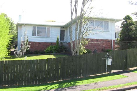Photo of property in 16 Trojan Crescent, New Lynn, Auckland, 0600