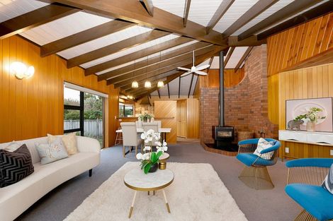 Photo of property in 65 Rhinevale Close, Henderson, Auckland, 0612