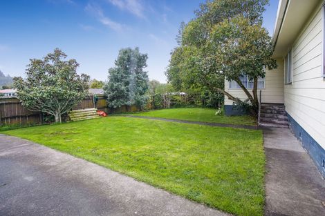 Photo of property in 5 Karina Place, Glen Eden, Auckland, 0602