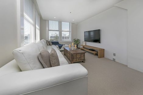 Photo of property in Dunningham City Apartments, 4a/20 Wolfe Street, Auckland Central, Auckland, 1010