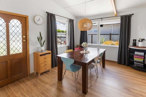 Photo of property in 11 Augustus Street, Carterton, 5713