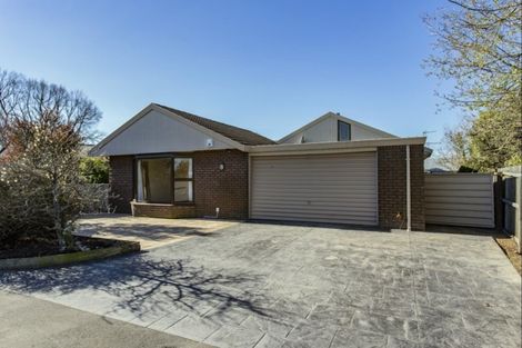 Photo of property in 16 Ebert Place, Rangiora, 7400