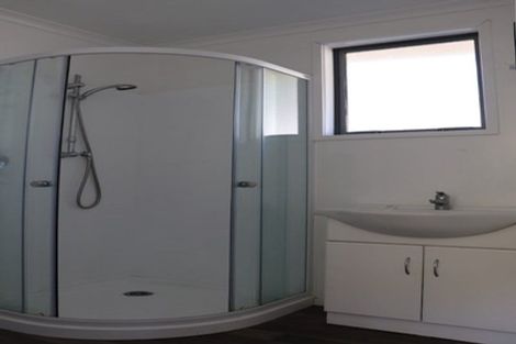 Photo of property in 5/1 Angle Street, Picton, 7220