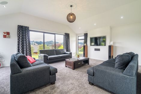 Photo of property in 64 Severn Street, Island Bay, Wellington, 6023