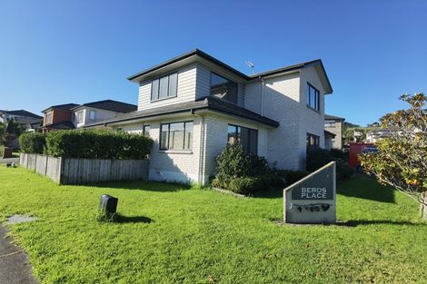 Photo of property in 2 Beros Place, Flat Bush, Auckland, 2016