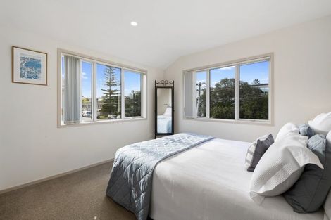 Photo of property in 28a Inverness Road, Browns Bay, Auckland, 0630
