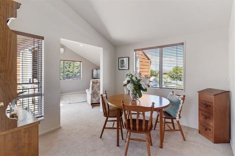 Photo of property in 2b Hall Avenue, Mangere, Auckland, 2022