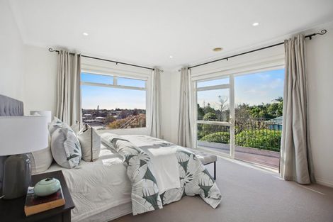 Photo of property in 150 Bleakhouse Road, Mellons Bay, Auckland, 2014